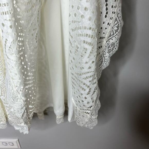 Torrid Ivory Lace Skater Dress Sz 3 Adjustable Strap V-Neck Stretch Fully Lined - Picture 8 of 11